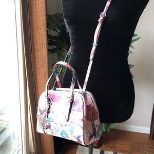 Pink floral pattern Guess Handbag